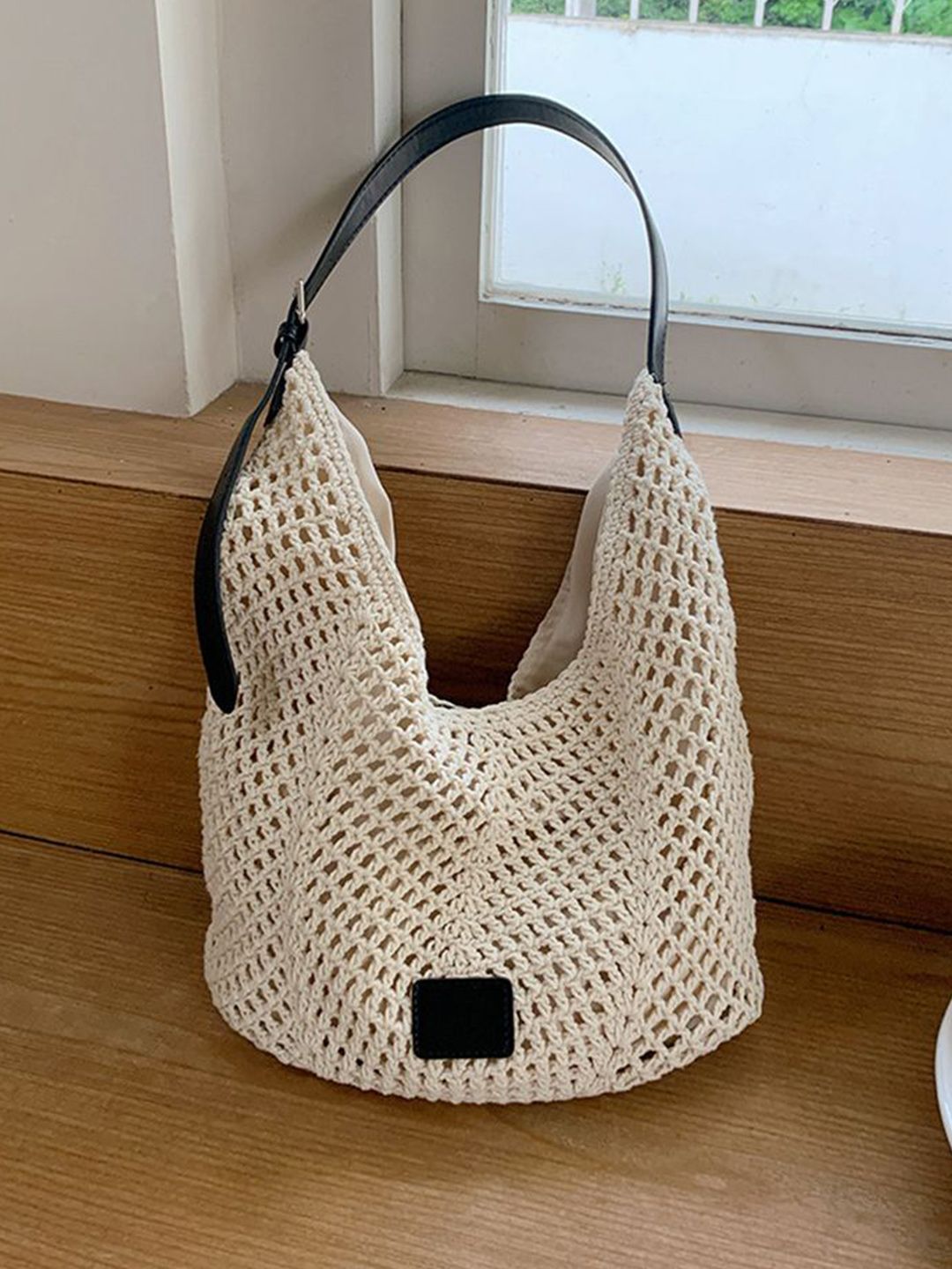 StyleCast x Revolte Bucket Shoulder Bag-picture-36