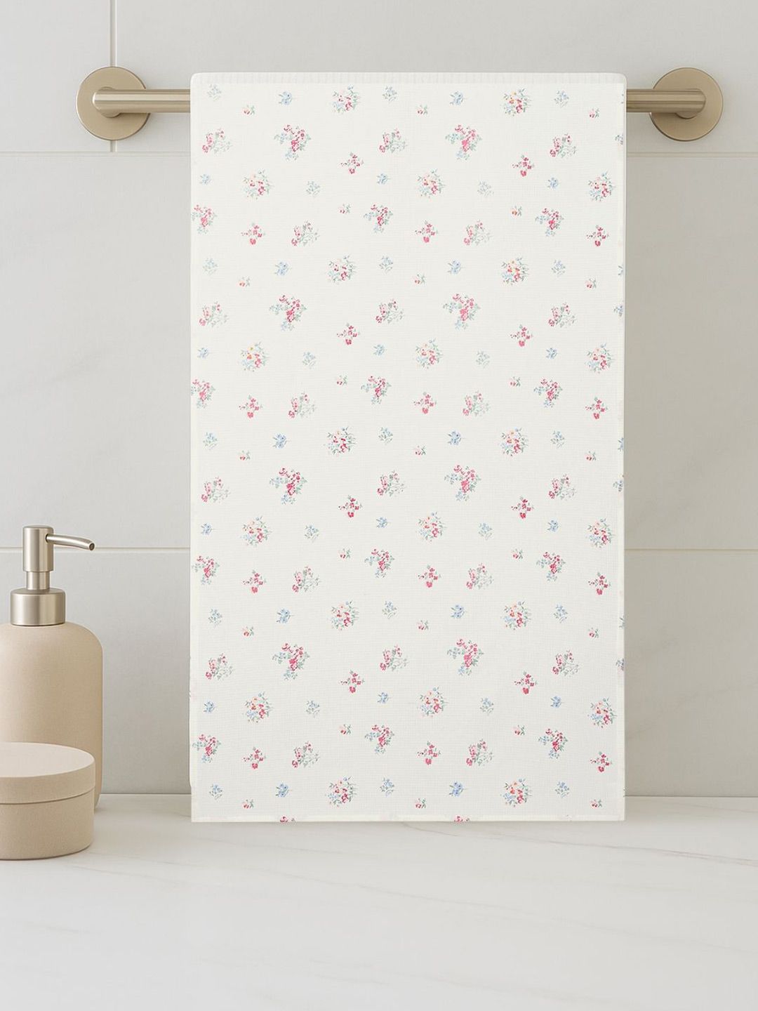 haus & kinder haus & kinder White & Pink Printed Cotton 225 GSM Bath Towel