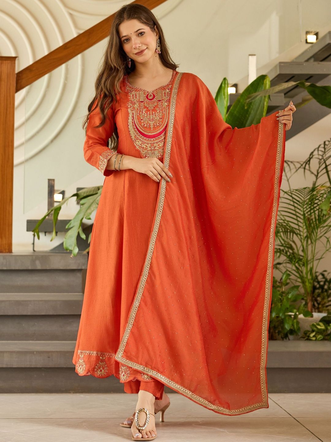CaniBani Women Ethnic Motifs Embroidered Panelled Chanderi Silk Kurta with Trousers & With Dupatta-picture-10