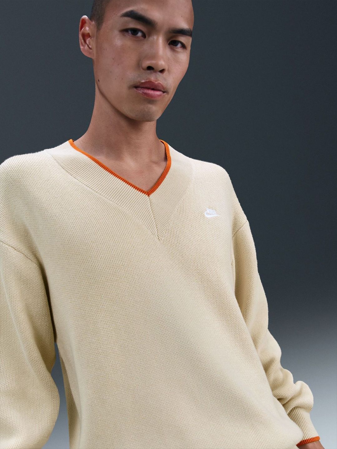 Nike Sportswear Club Men's V-Neck Jumper Sweatshirt-picture-12
