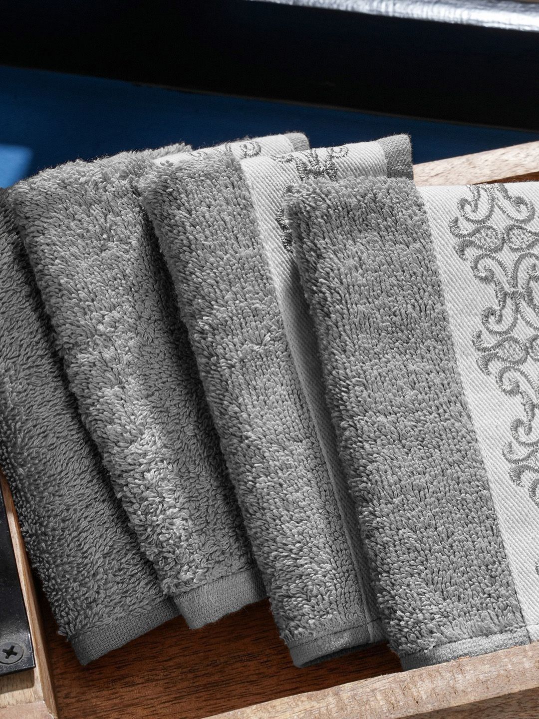 MASPAR Grey & Beige 4 Pieces 550 GSM Pure Cotton Soft & Absorbent Anti-Odor Face Towel Set-picture-19