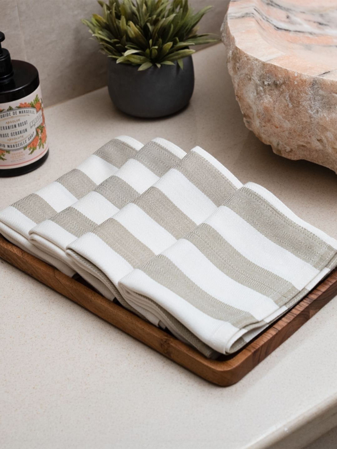 DEBAANS Olive & White 4 Pieces Striped 250 GSM Hand Towels-image-41