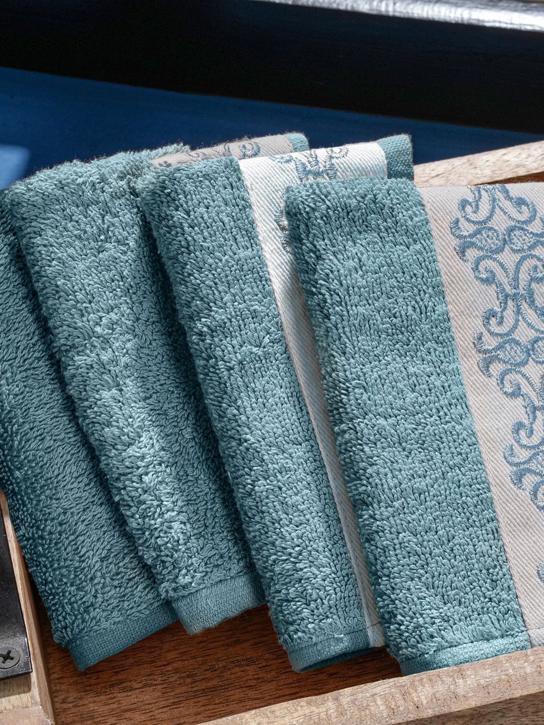 MASPAR Blue & Beige 4 Pieces 550 GSM Pure Cotton Soft & Absorbent Anti-Odor Face Towel Set-picture-53