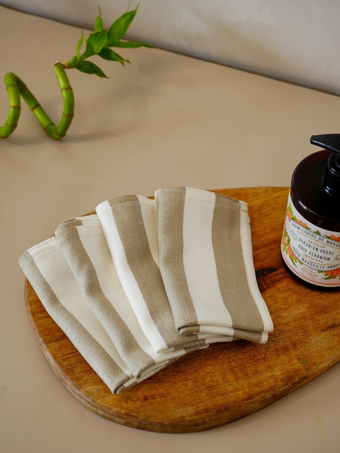 DEBAANS 4Pcs Olive & White Striped 250 GSM Hand Towels-image-44