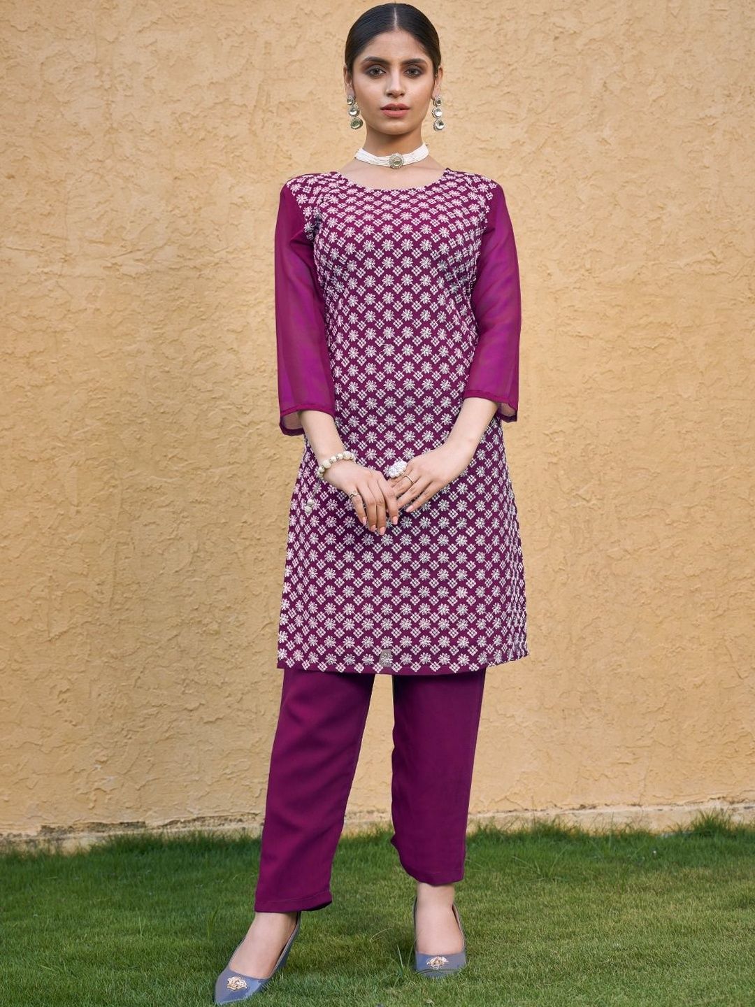 Moda Rapido Women Ethnic Motifs Embroidered Regular Thread Work Kurta with Trousers-picture-31