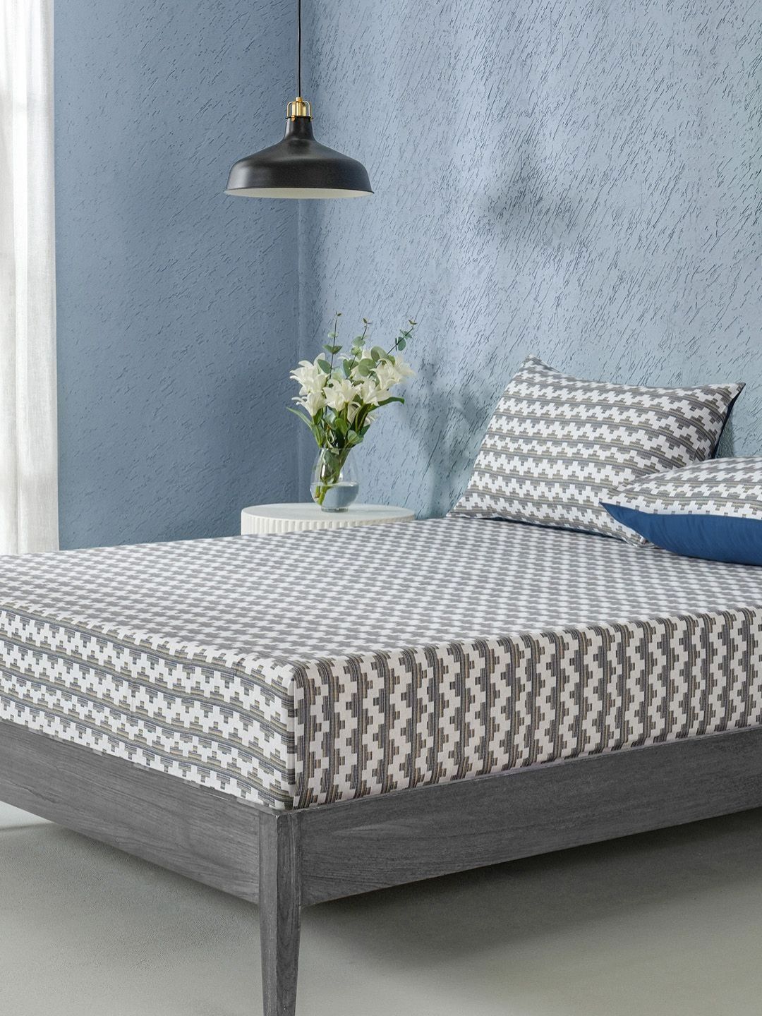 MASPAR Grey & White Printed Pure Cotton 200 TC Queen Size BedSheet Set 2.24 m x 2.75m-picture-10