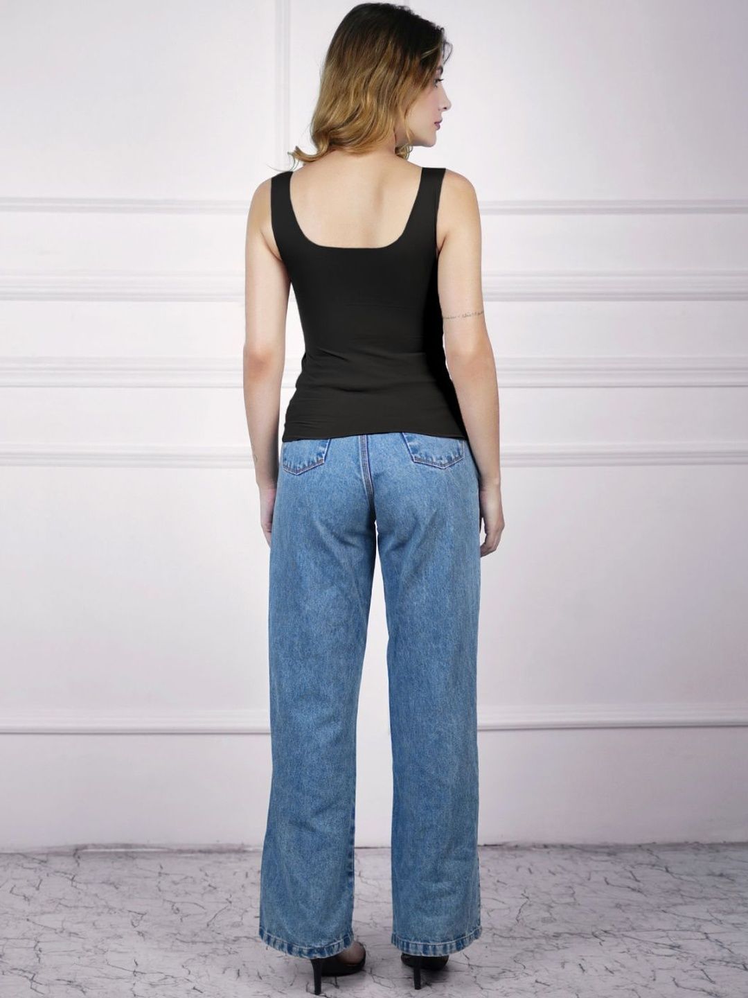 Sizi Women Padded Camisole Tank Top view 2