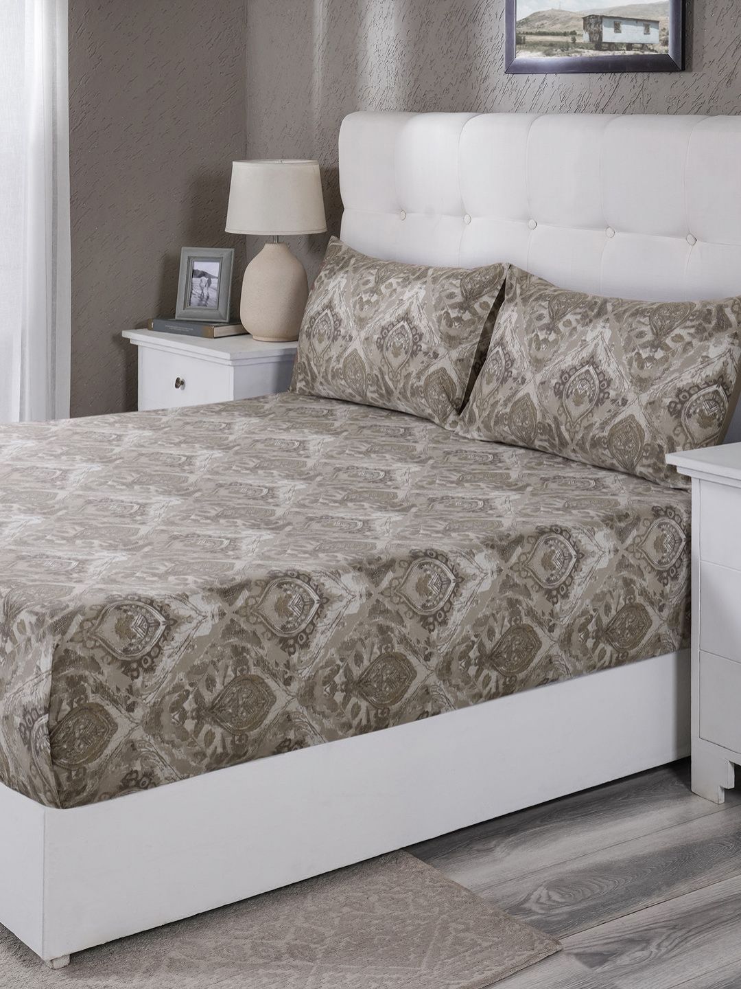 MASPAR Beige & Wwhite Printed Pure Cotton 400 TC King Size Bedsheet Set 2.75 m x 2.75 m-picture-12