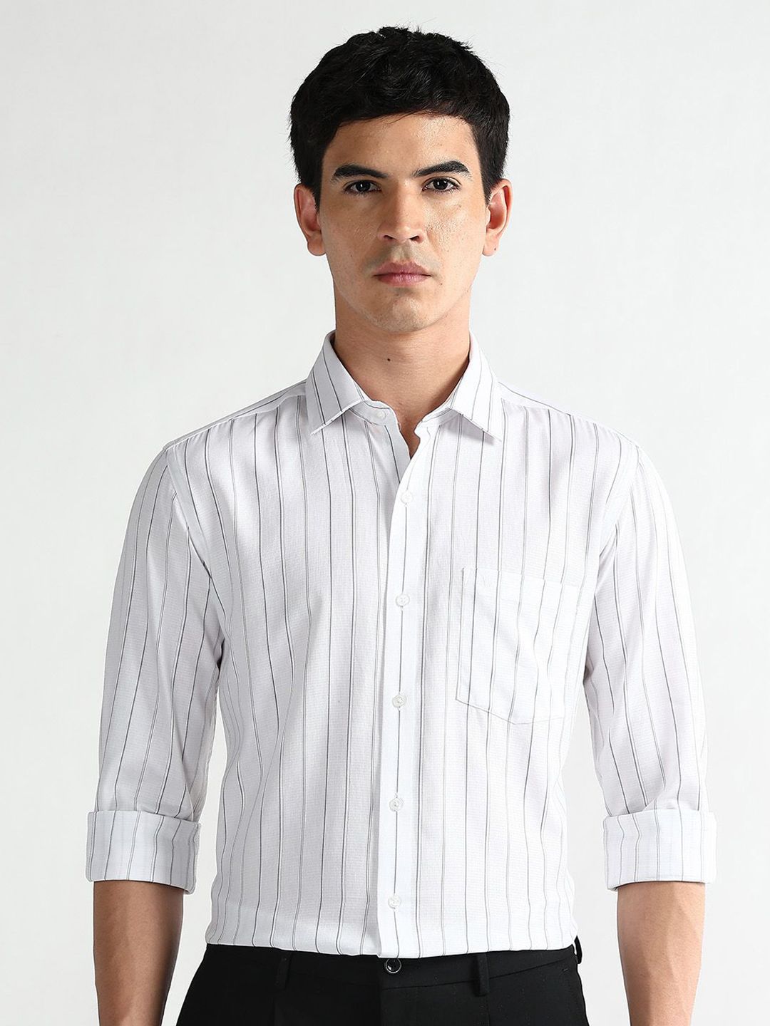 Arrow Men Slim Fit Vertical Striped Spread Collar Cotton Formal Shirt-picture-32