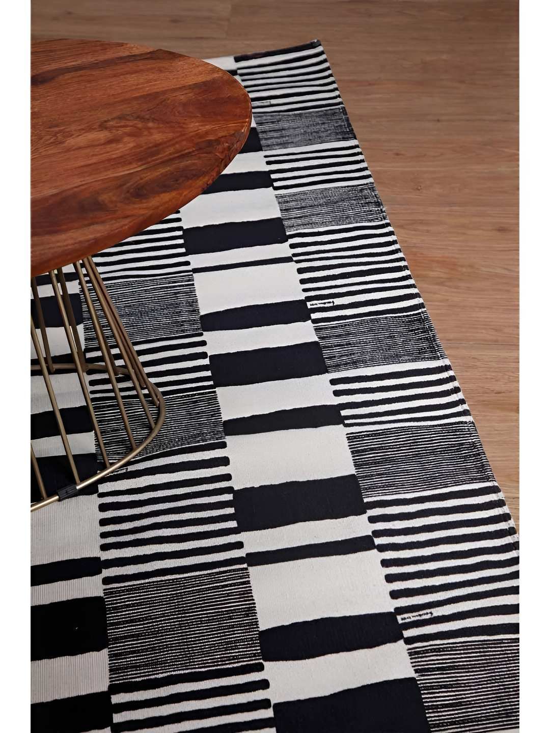 FREEDOM TREE Black & White Printed Cotton Floor Mat-image-46