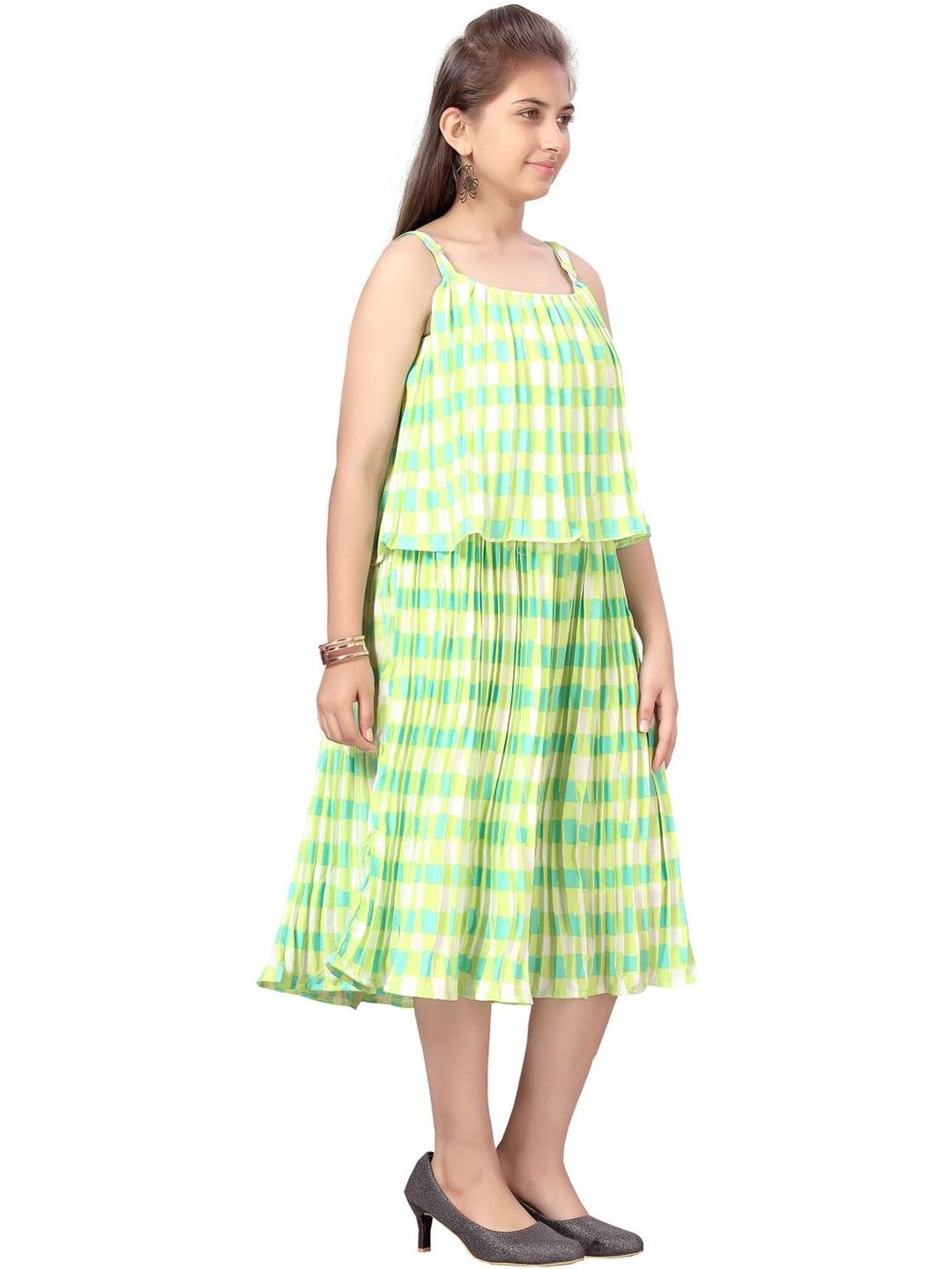 Muhuratam Girls Green Dresses-picture-18