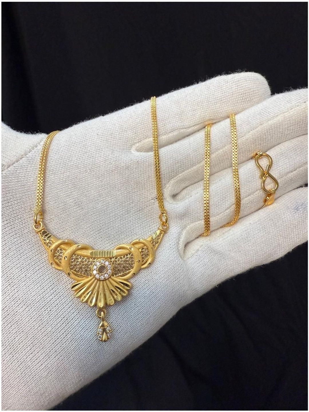 Anshenterpris Women Gold-Plated Mangalsutra-picture-32