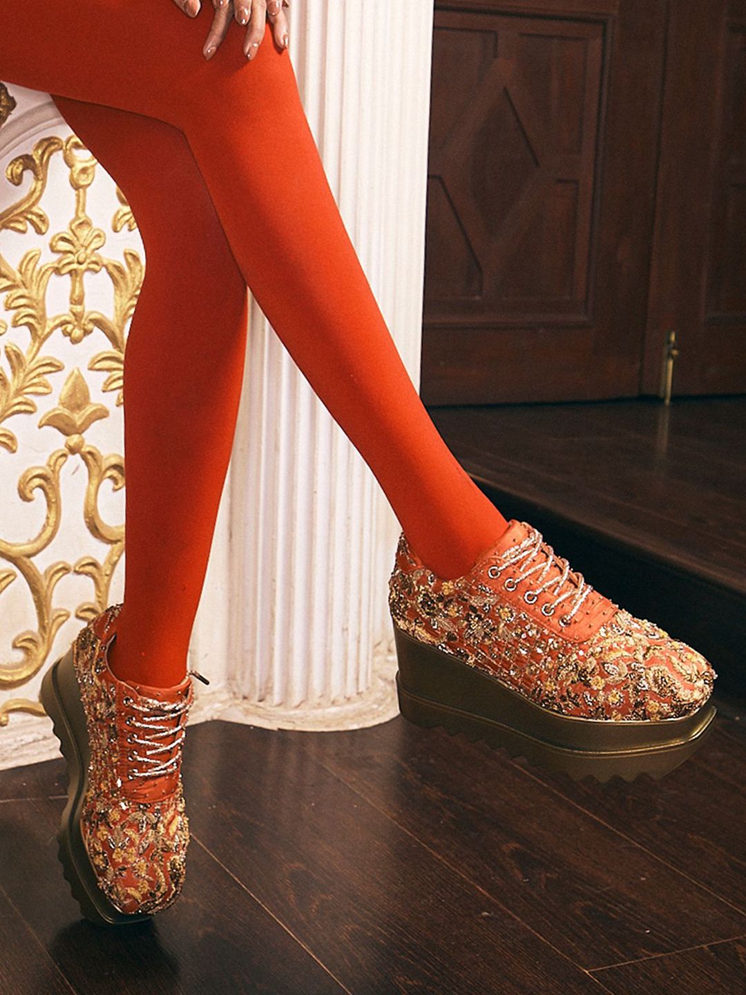 Anaar Women Woven Design Sneakers-picture-44