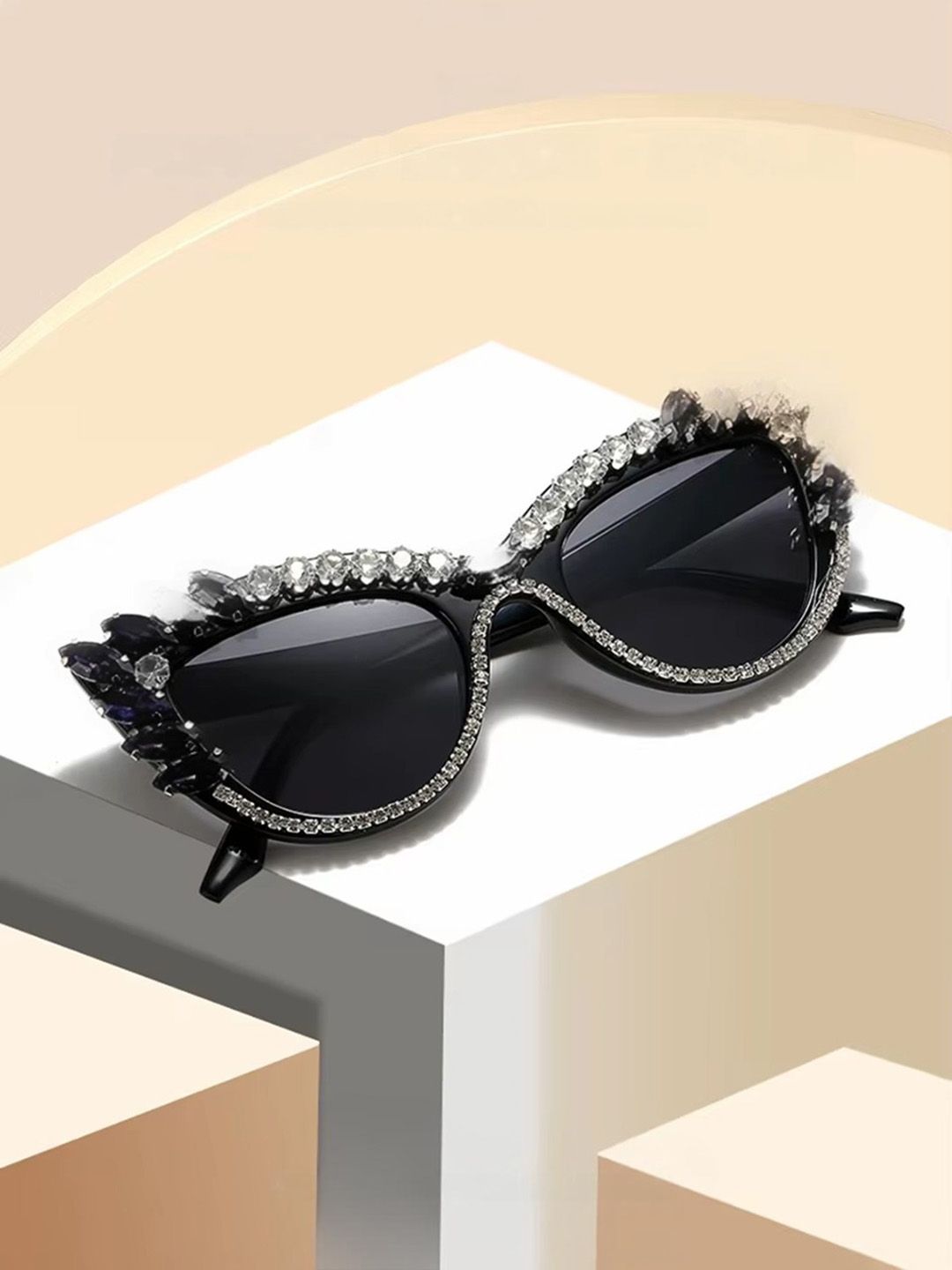 AUGEN Unisex Cateye Sunglasses With UV Protected Lens VI-SG-263-image-13