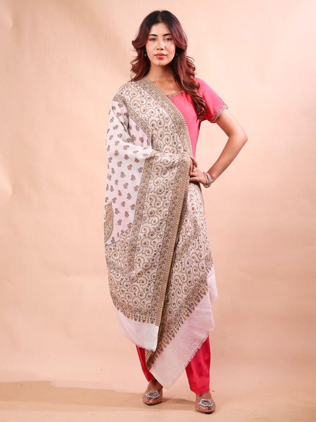 THE SHAWL STUDIO Paisley Embroidered Thread Work Woollen Shawl-picture-12