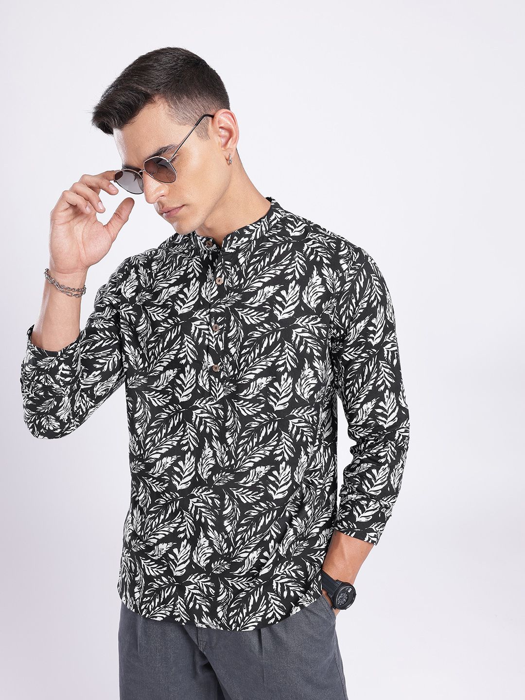Anouk Rustic Band Collar Tropical Printed Monochrome Straight Kurta-picture-31