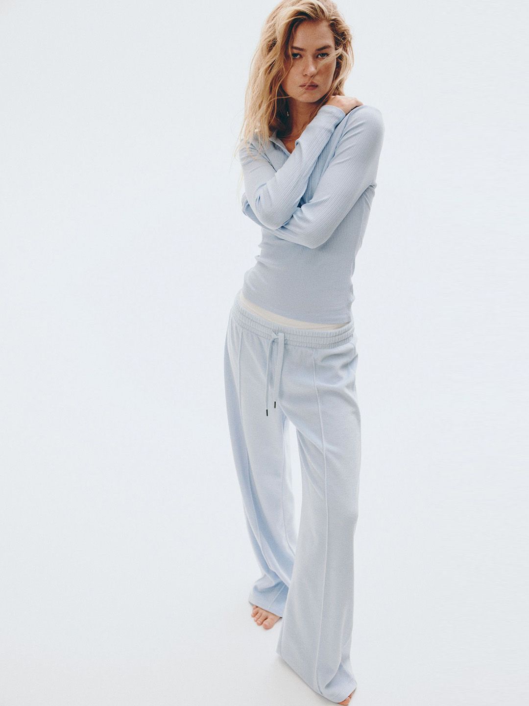 H&M Wide Velour Joggers-picture-37