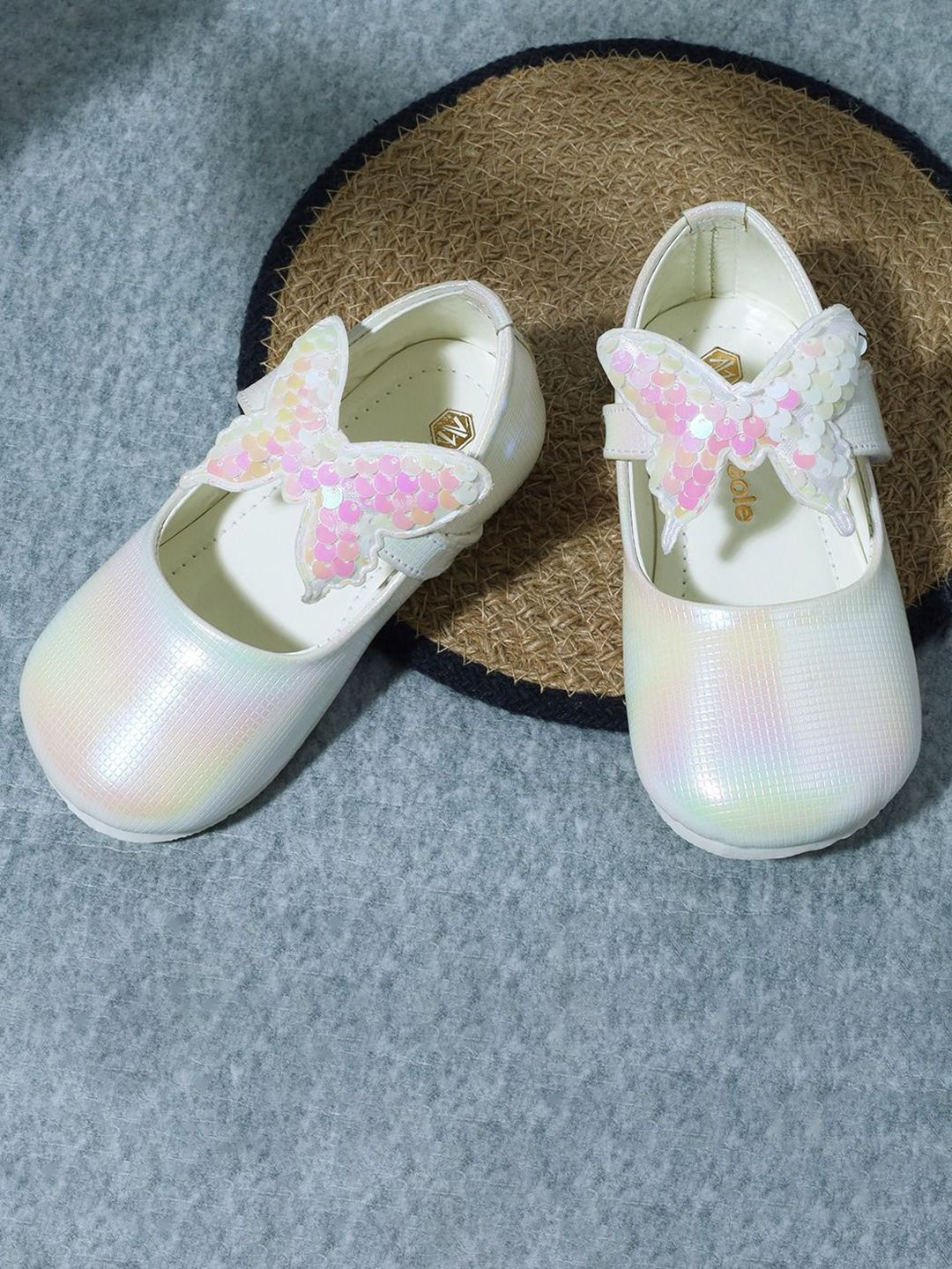 Minesole Girls Round Toe Ballerinas-picture-52