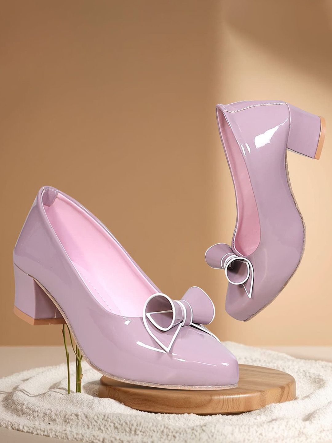 MUKUNDU Girls Block Pumps