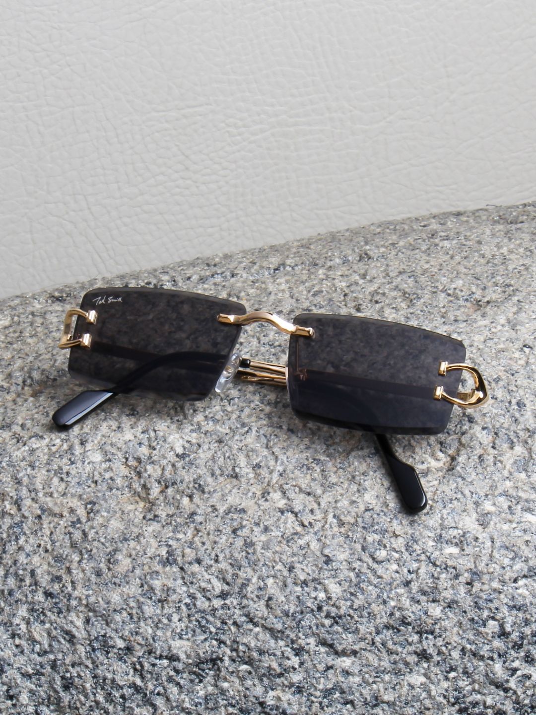 Ted Smith Unisex Rectangle Sunglasses with UV Protected Lens LUCENT_C1-image-36