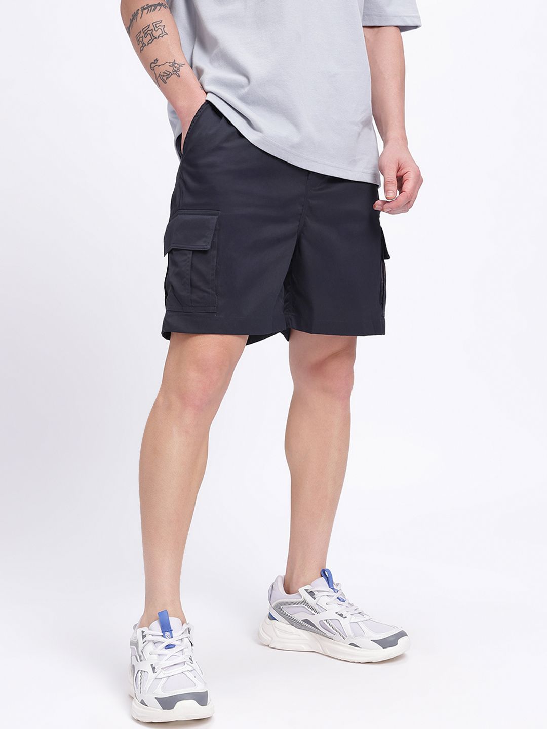 glitchez Men Cargo Style Relaxed Shorts-picture-12