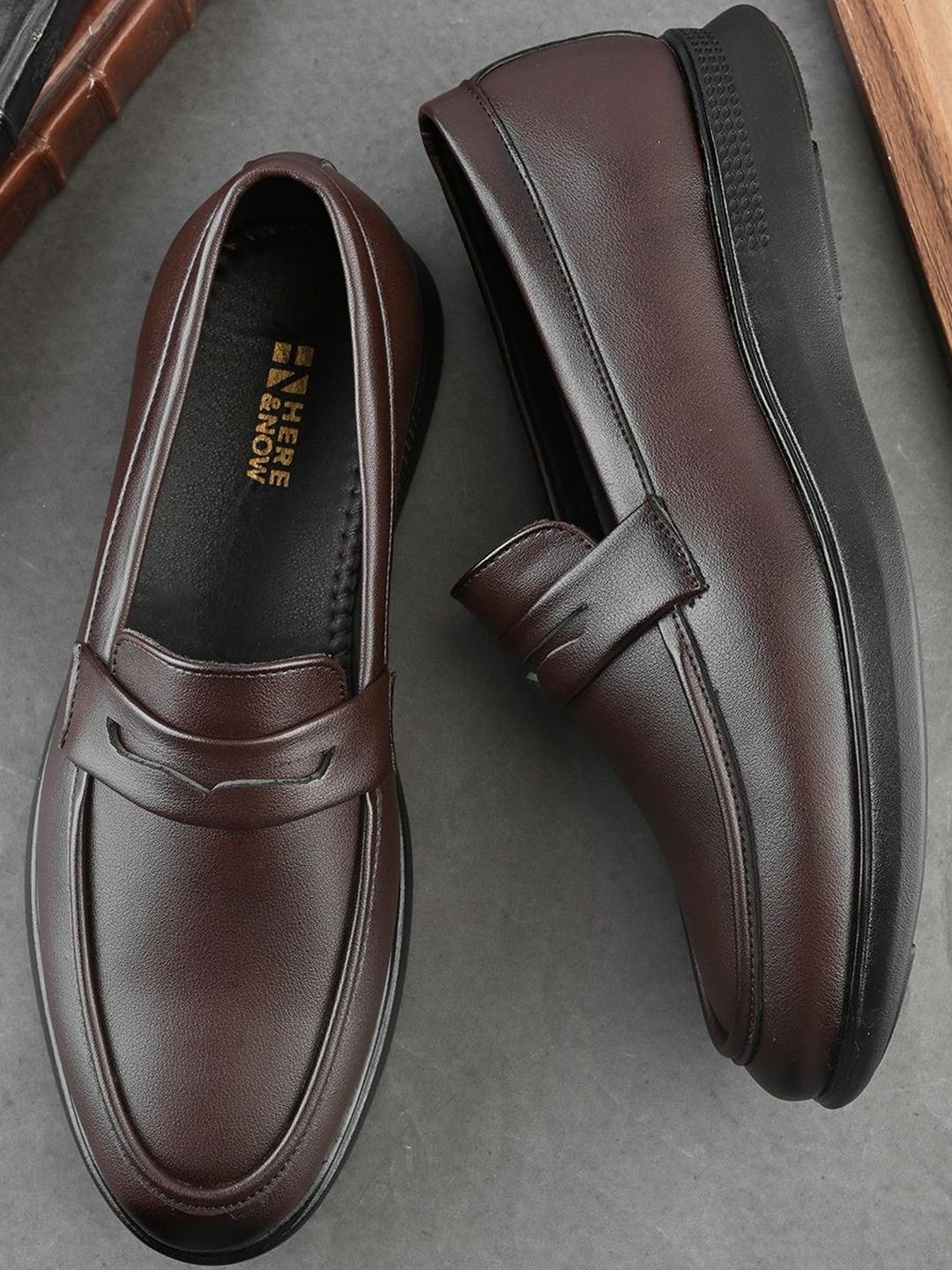 HERE&NOW Men Black Synthetic Patent Formal Shoes-image-3