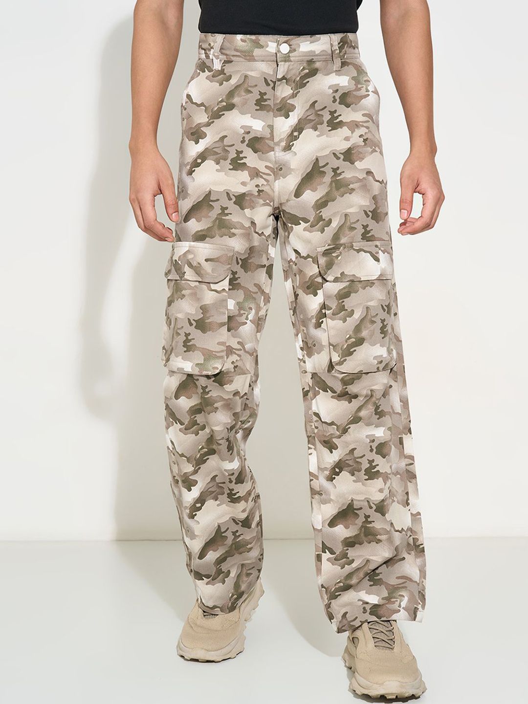 Street 808 by Pantaloons Men Camouflage Printed Loose Fit Cargos Trousers-picture-30