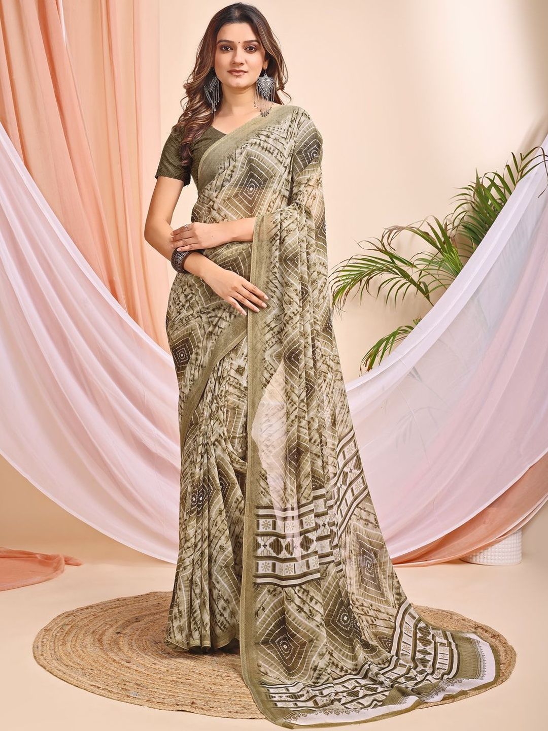 Leelavati Ethnic Motifs Printed Pure Chiffon Saree-picture-14