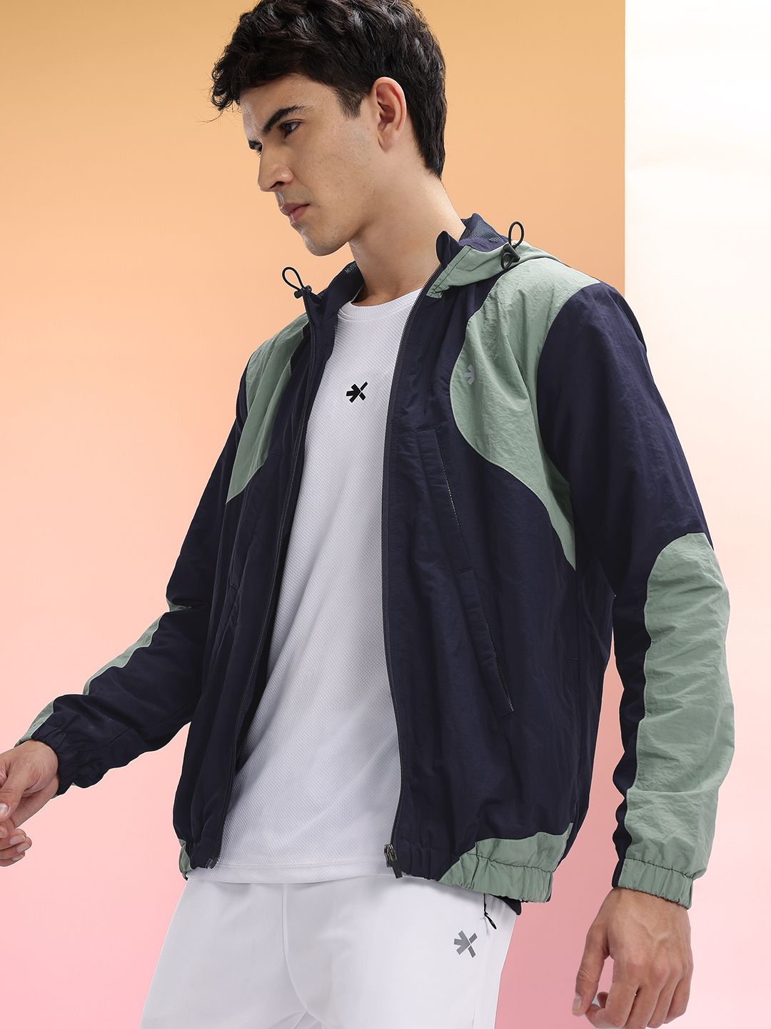 HRX by Hrithik Roshan Colorblocked Running Jacket-image-47