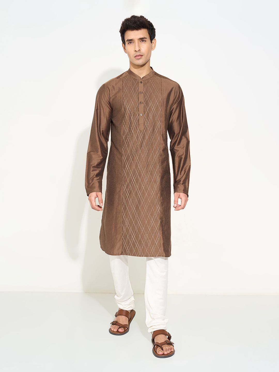 indus route by Pantaloons Men Thread Work Kurta-picture-38