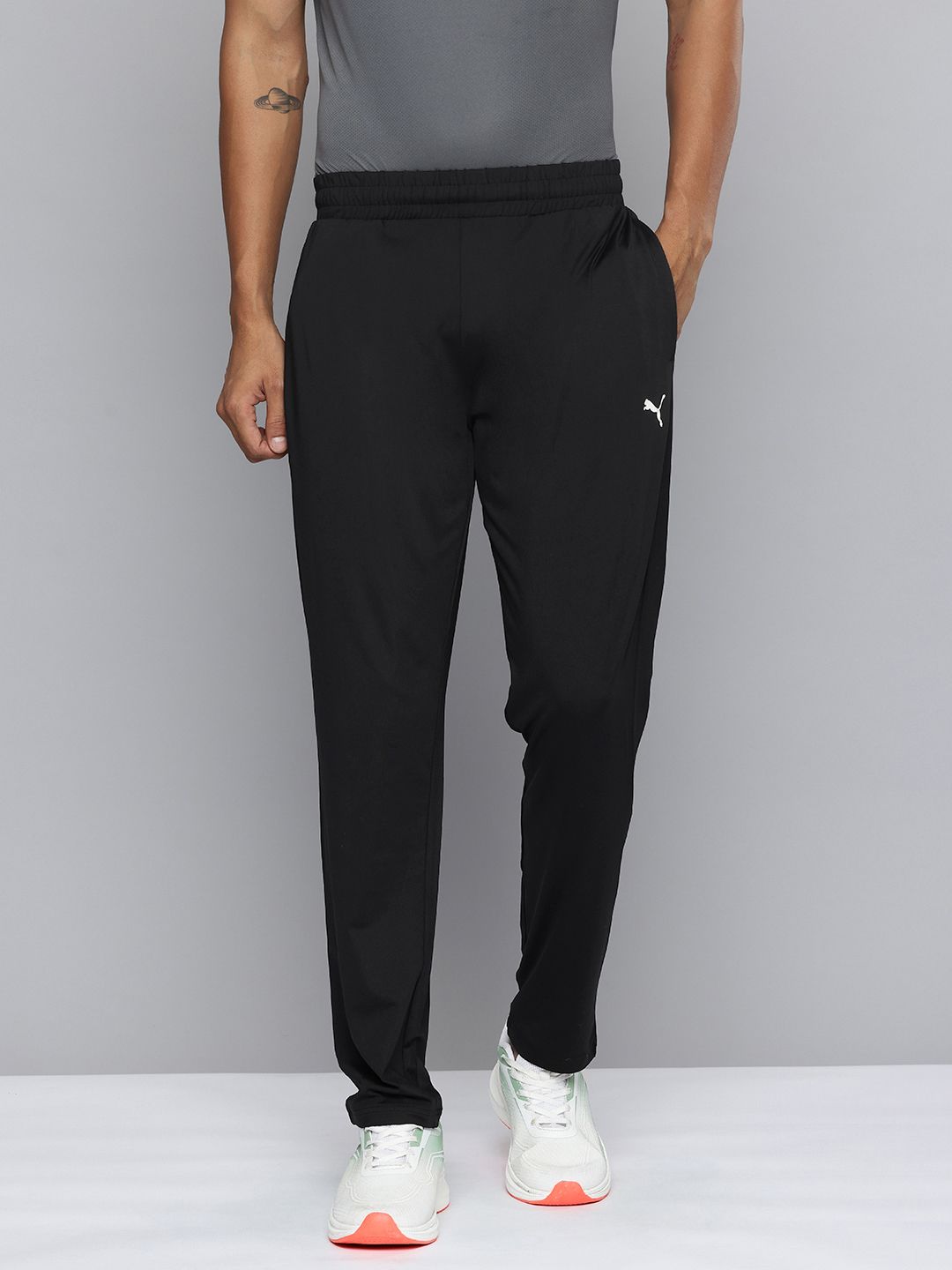 PUMA Men dryCELL Train All Day ESSENTIALS Regular Track Pants