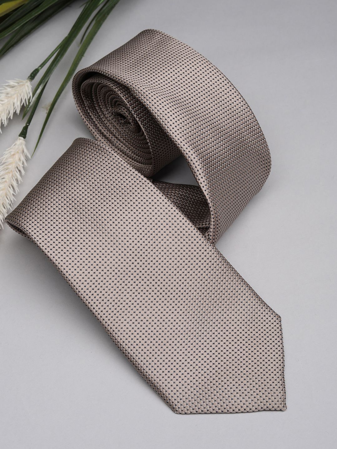 Van Heusen Men Printed Bow Formal Tie-picture-20