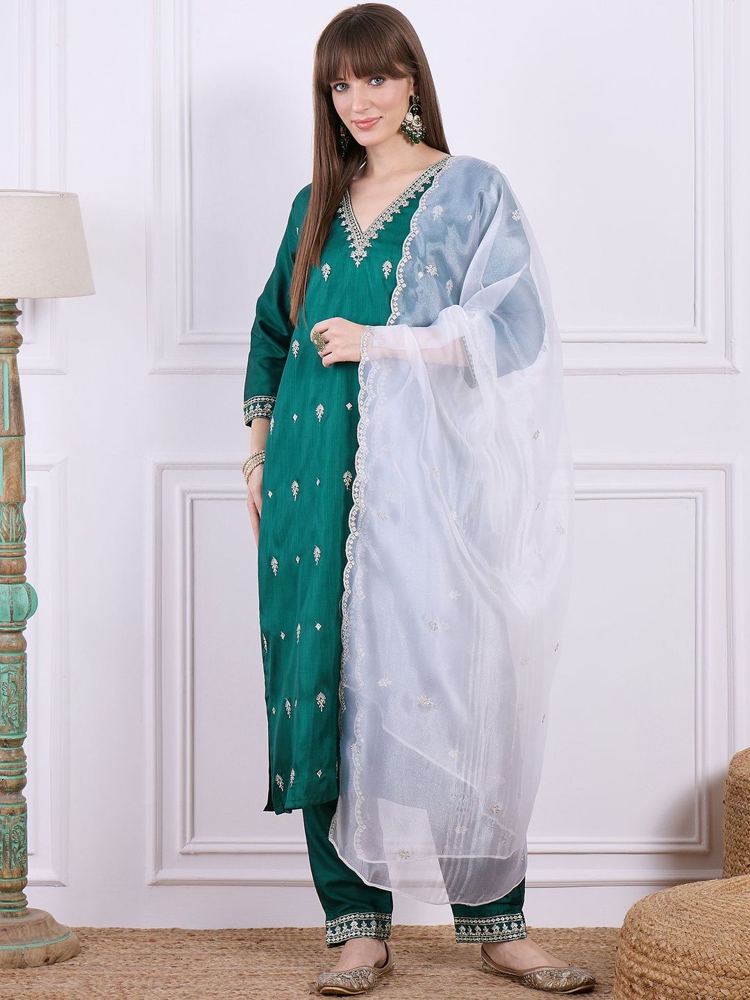 VredeVogel Women Floral Embroidered Kurta with Trousers & Dupatta-picture-28