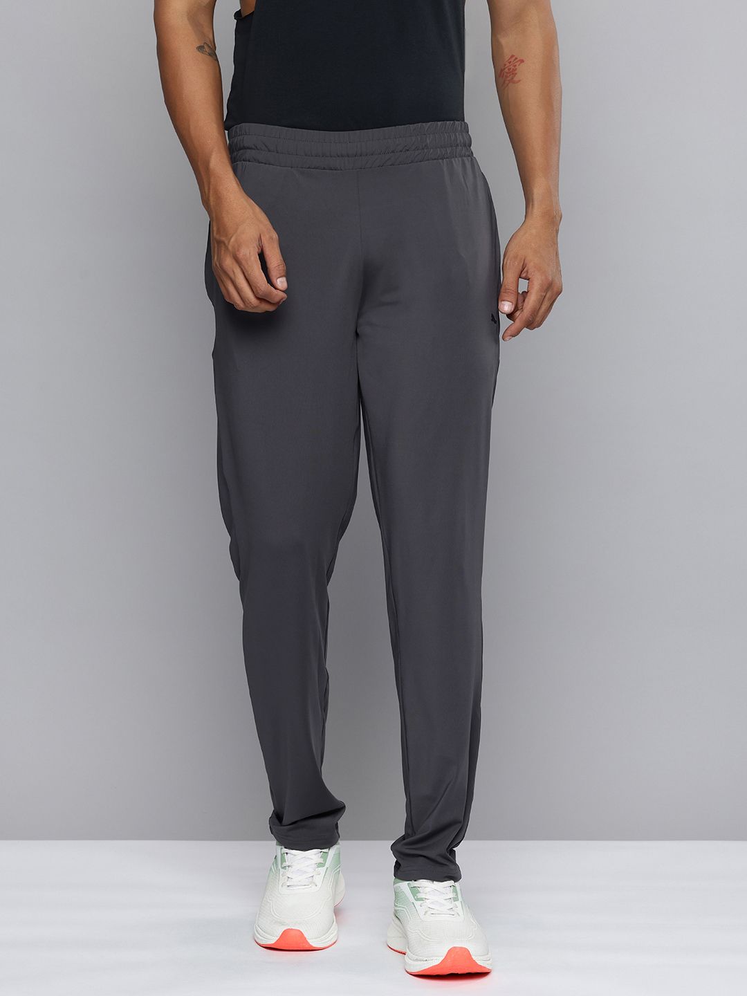 PUMA Men dryCELL Train All Day ESSENTIALS Regular Track Pants