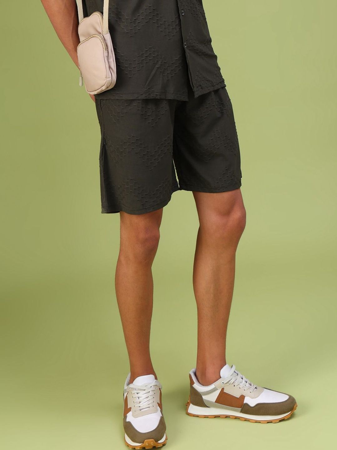 LIMEROAD Men Cotton Regular Fit Shorts-picture-14