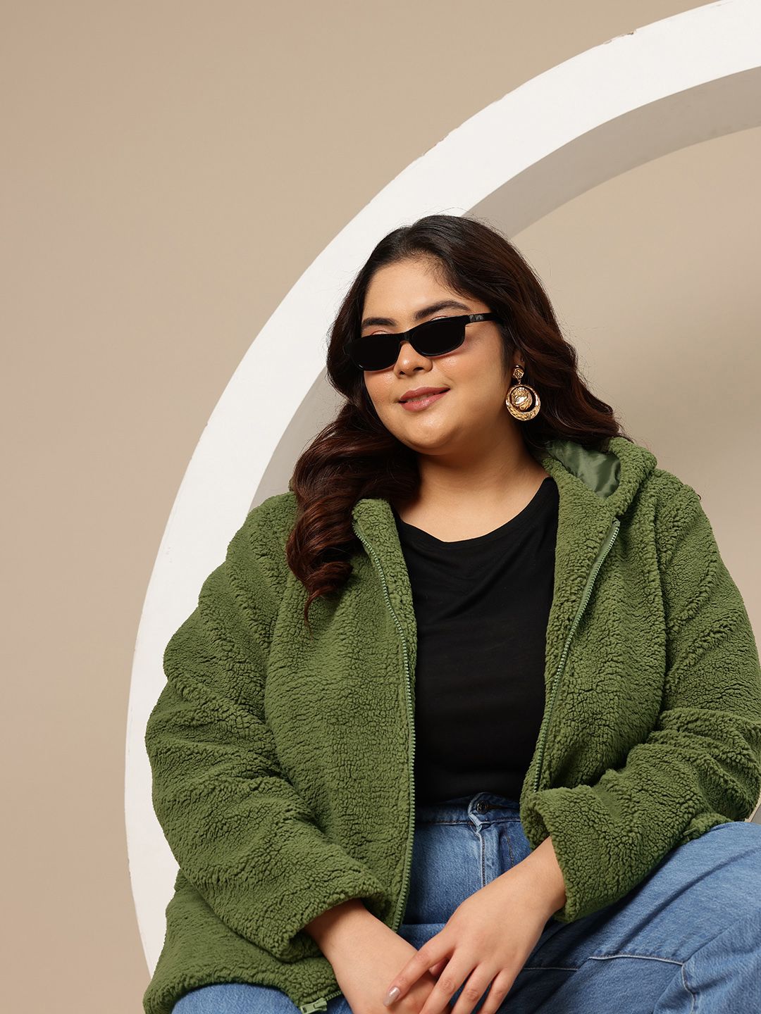 Sztori Plus Size Hooded Sherpa Jacket-image-5