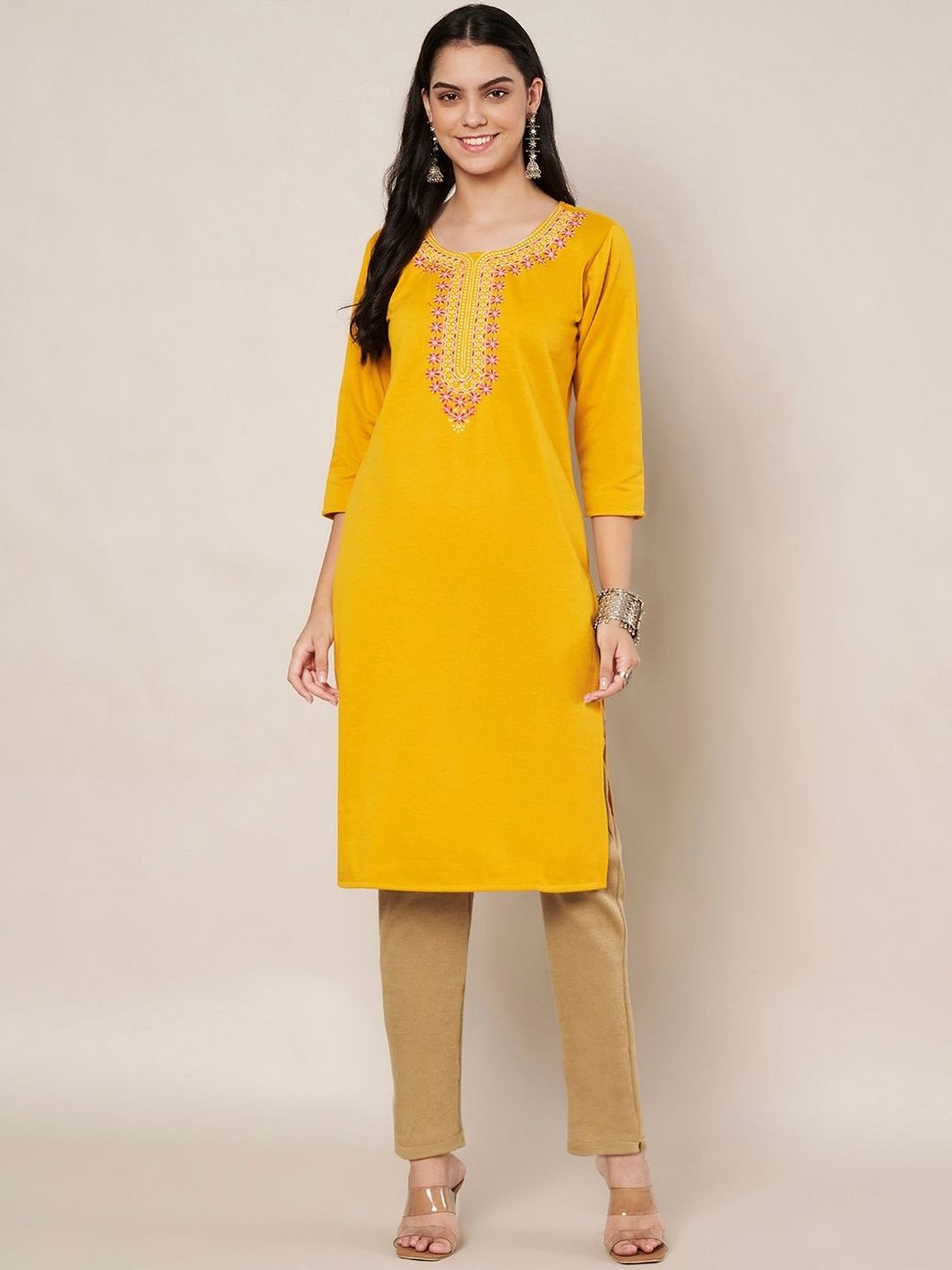 Trend Level Women Floral Embroidered Woollen Kurta-picture-33