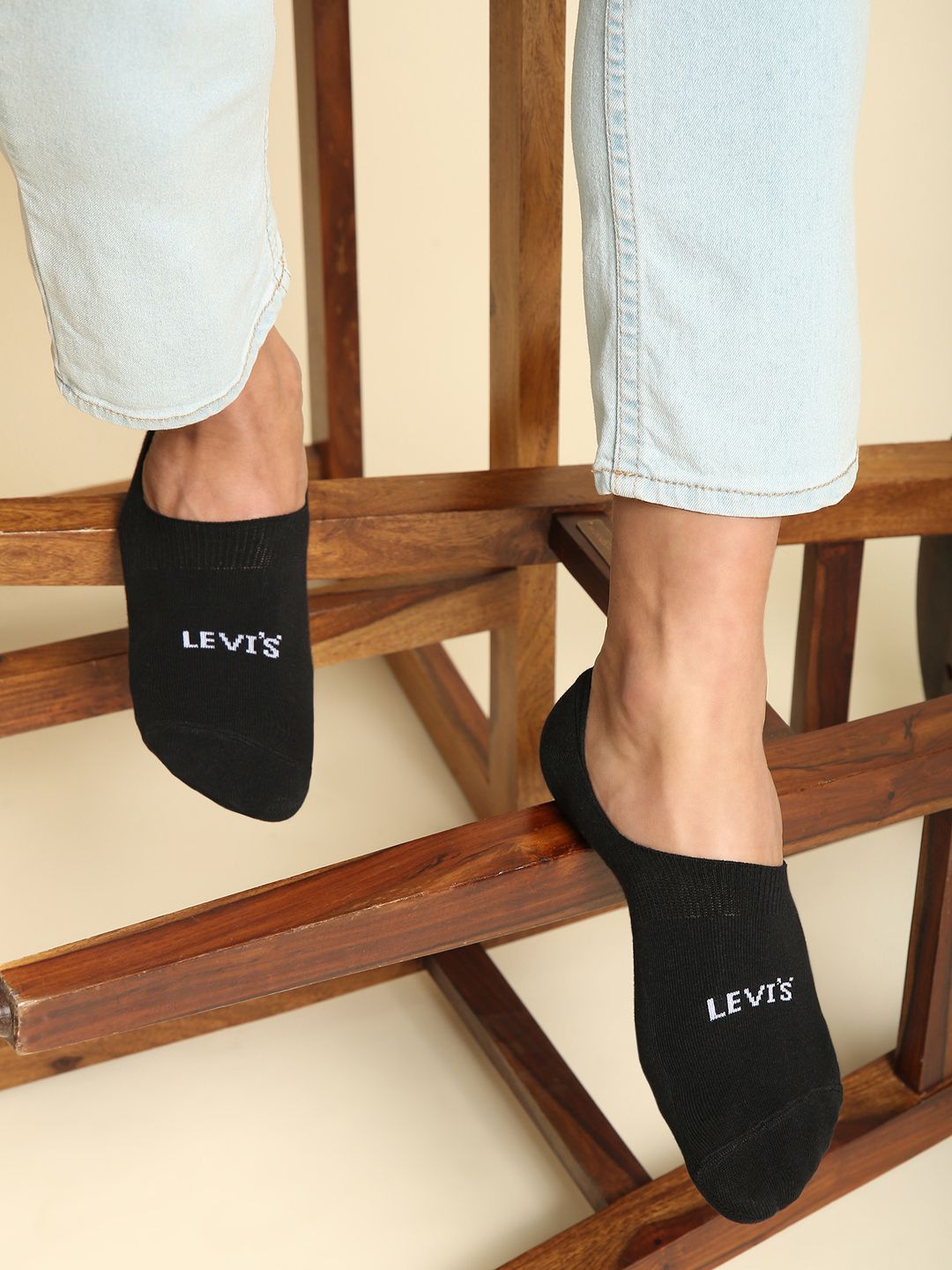 Levis Men Pack Of 3 Patterned Cotton Stretch Non Terry Anti Slip Shoe Liners Socks-picture-23