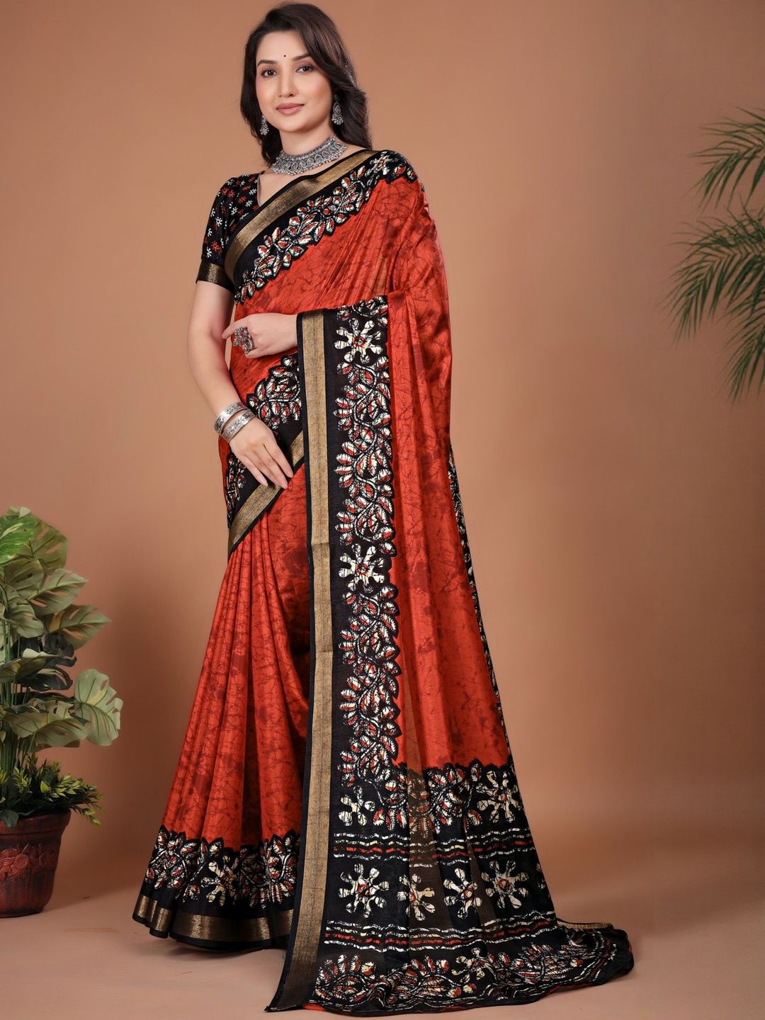 Panzora Batik Print Zari Bagru Saree With Blouse Piece-image-3