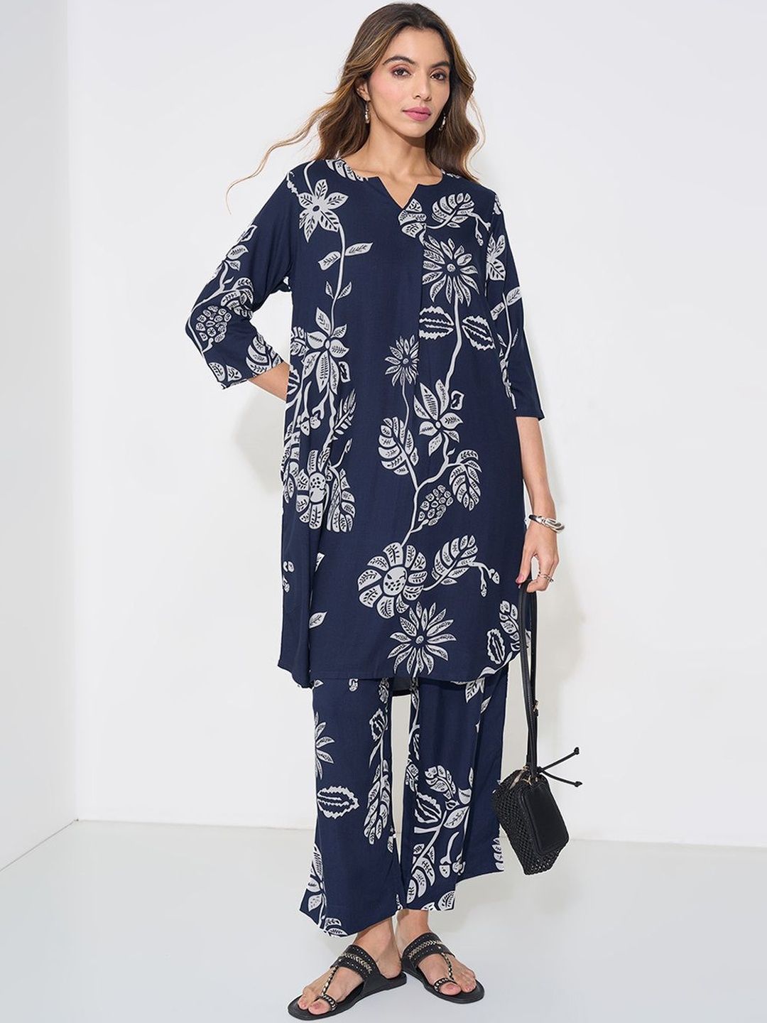 RANGMANCH BY PANTALOONS Women Floral Printed Regular Kurta with Palazzos-picture-35