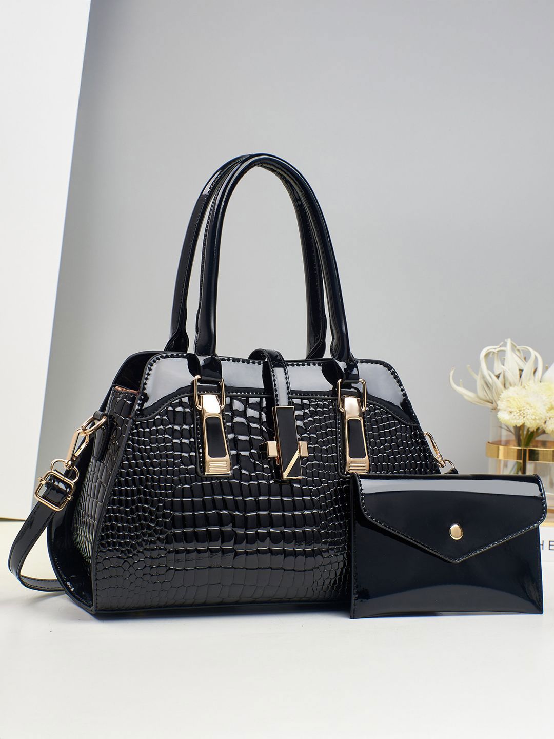 StyleCast Women Structured Handheld Bag-picture-13