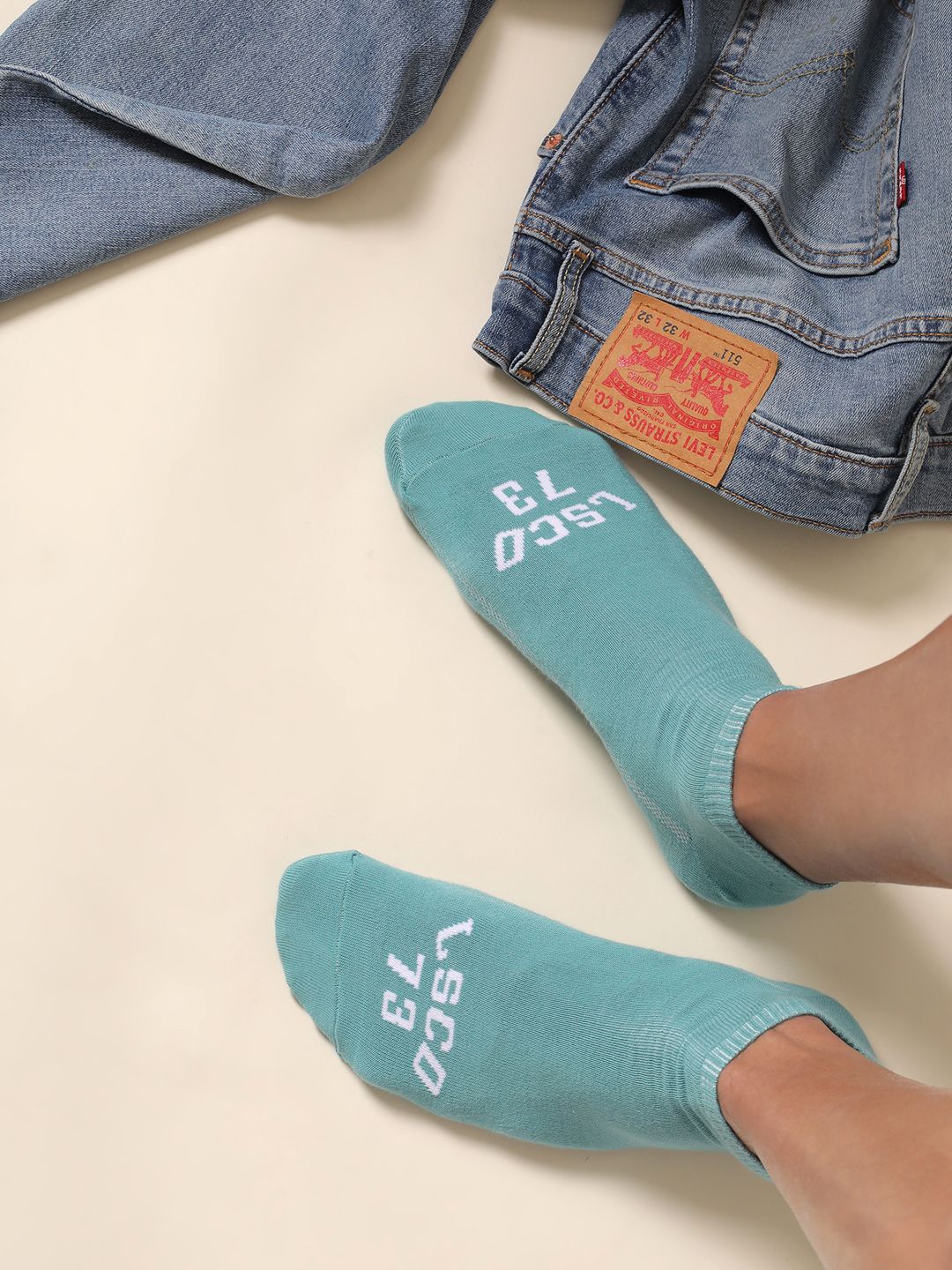 Levis Men Pack Of 3 Striped Cotton Stretch Ankle Length Socks With Cushioned Sole-image-42