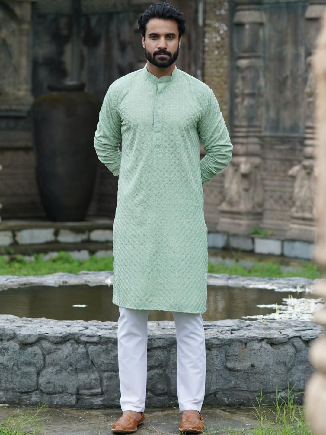 INDIROOP Men Ethnic Motifs Embroidered Kurta with Pyjamas-picture-34