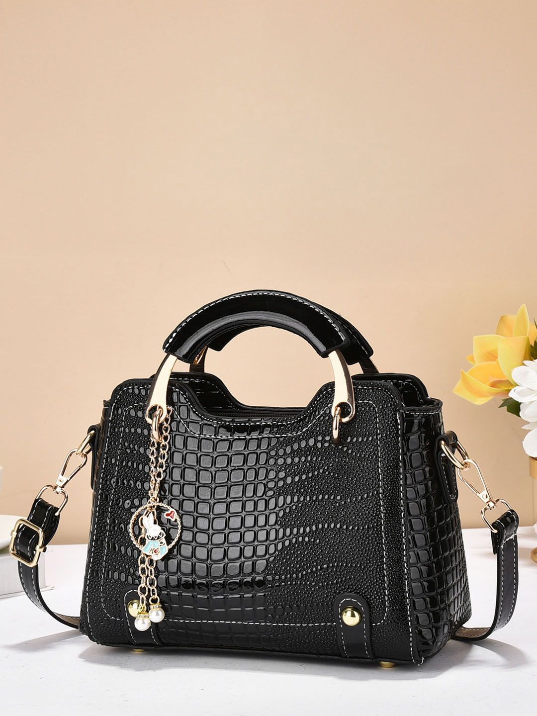 StyleCast Women Textured Handheld Bag-picture-35