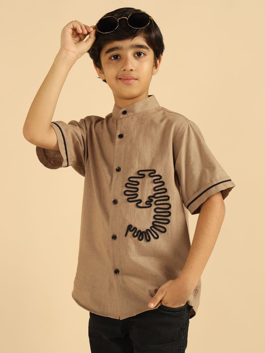 Bugandbees Boys Standard Fit Textured Band Collar Pure Cotton Casual Shirt-picture-31