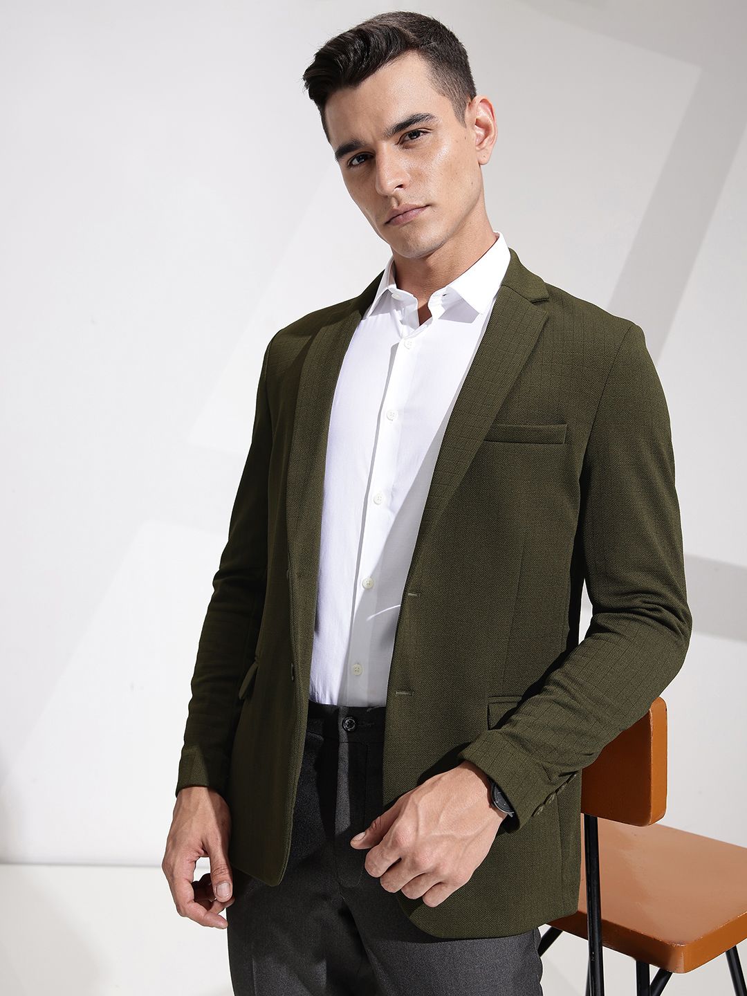 INVICTUS Slim Fit Self Design Textured Single Breasted Blazer-picture-13