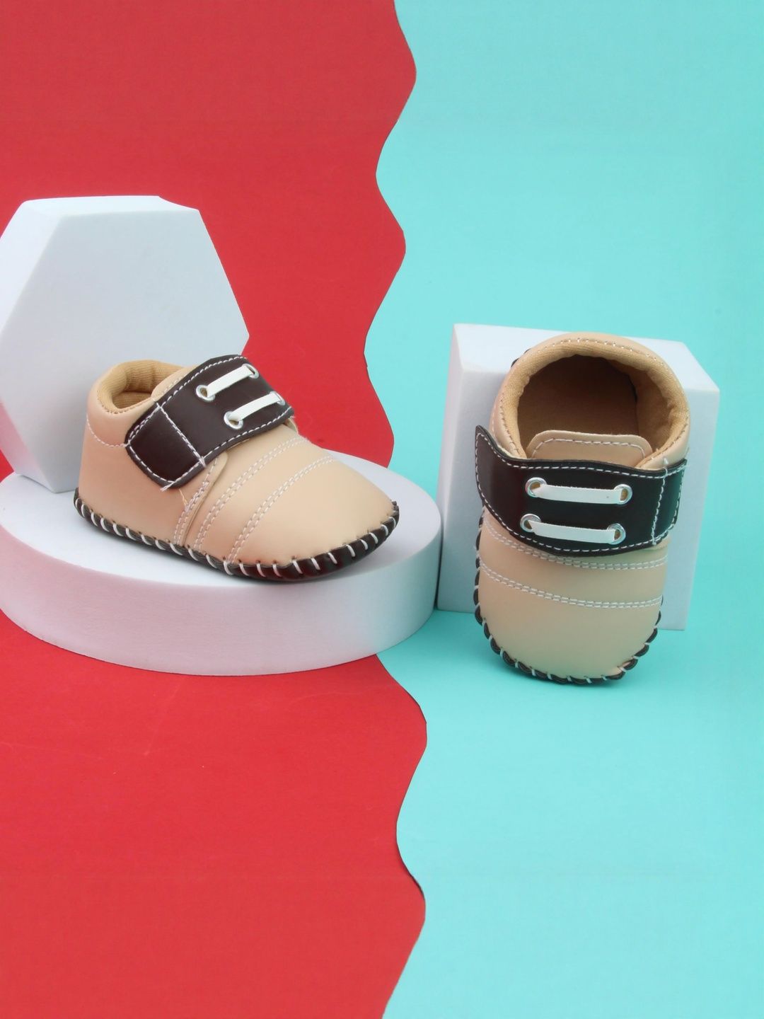 NESKA MODA Unisex Kids Beige Cotton Booties