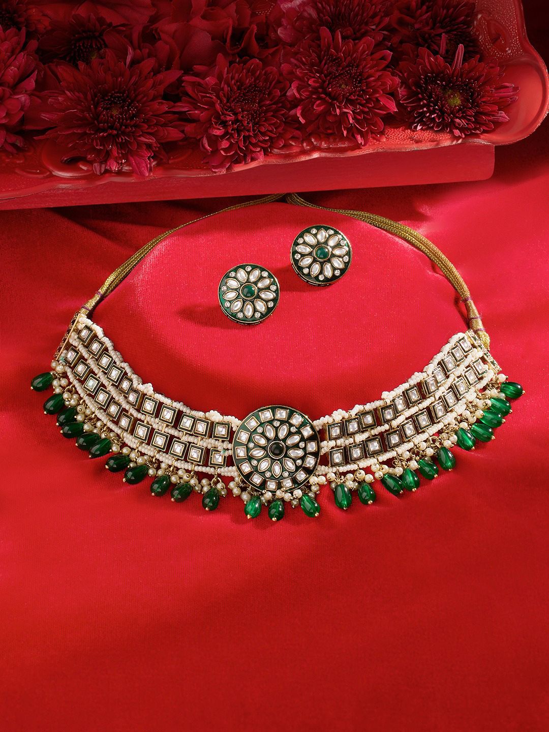 Zaveri Pearls Gold-Plated Kundan Studded And Pearls Beaded Meenakari Jewellery Set-picture-32