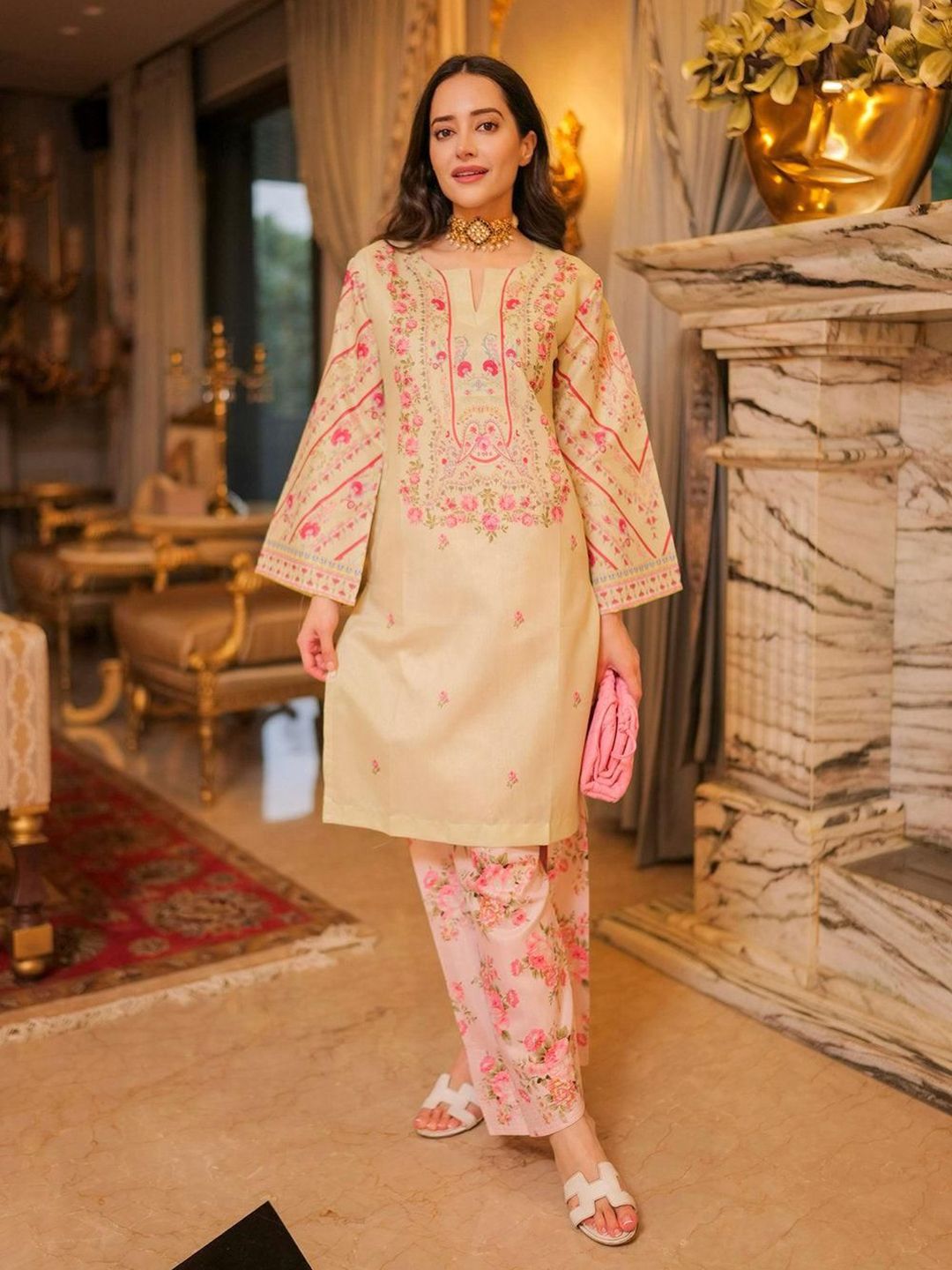 HOUSE OF KARI Komal X HOK Lawn Cotton Shimmer Printed Co-Ords-picture-23