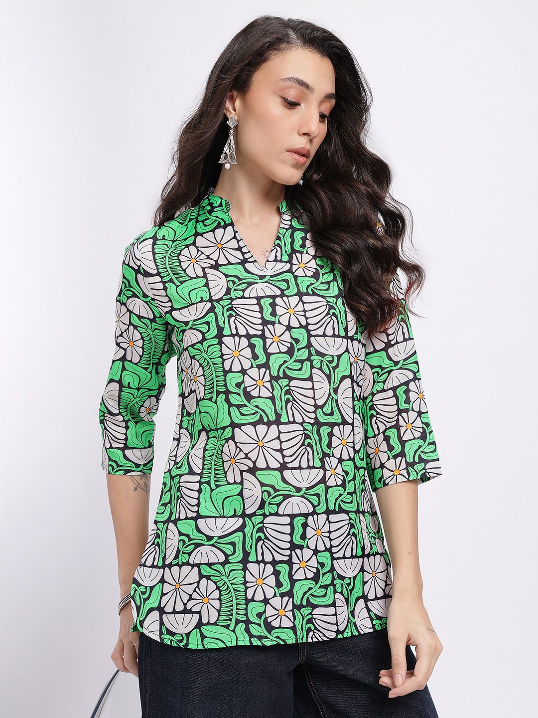 Anouk Rustic Floral Printed Mandarin Collar Straight Kurti-image-48